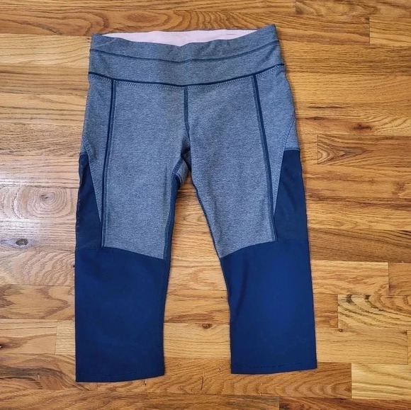 Lululemon Training Tough Crop Poseidon Blue Luxtreme Mesh Details Tights(6) - Picture 2 of 8